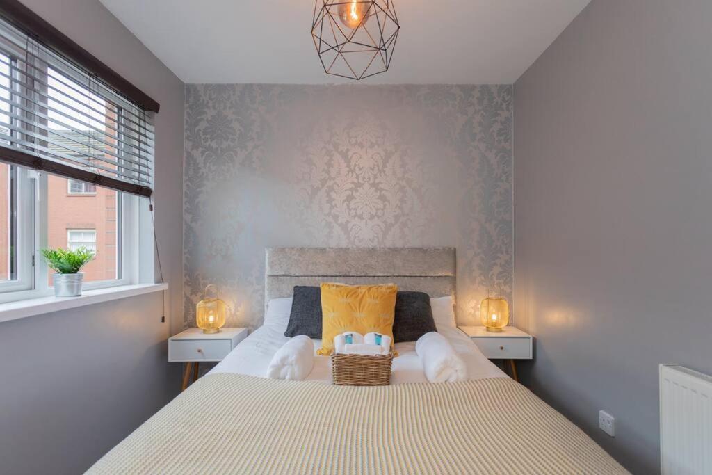 Beautiful Apartment In The Heart Of Belfast!! Extérieur photo